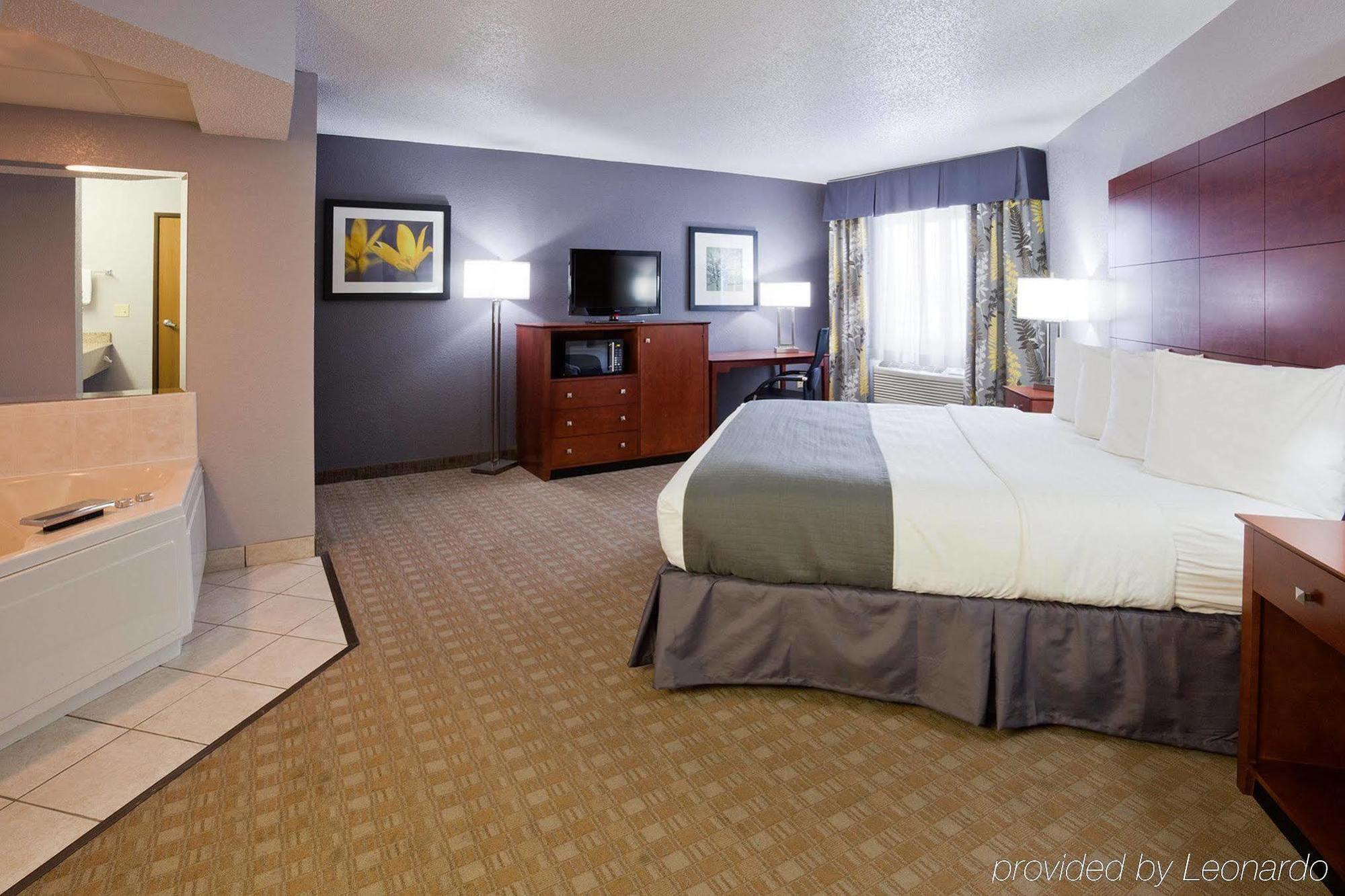 Americinn By Wyndham Ankeny/Des Moines Экстерьер фото